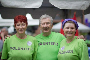 volunteers2014-2.jpg