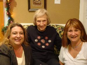 (r to l) Me (Amy), Aunt Doris and Cousin Sandie