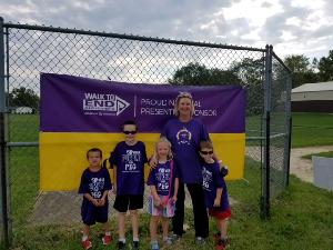 Annette and her grandkids at 2017 Walk to End Alzheimer's