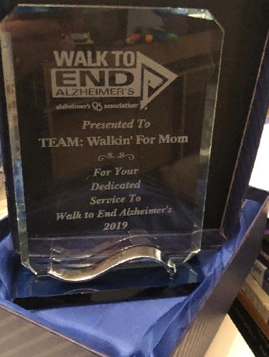 EQUIPO: Walkin' For Mom está dedicado a TERMINAR ALZ