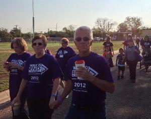 Susan y Danny en la Caminata para acabar con el Alzheimer de 2012